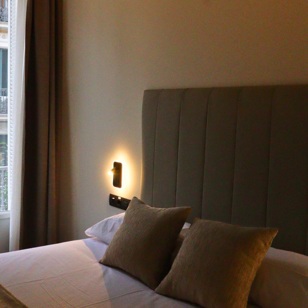 Hostal La Rua-Montera Madrid Eksteriør bilde
