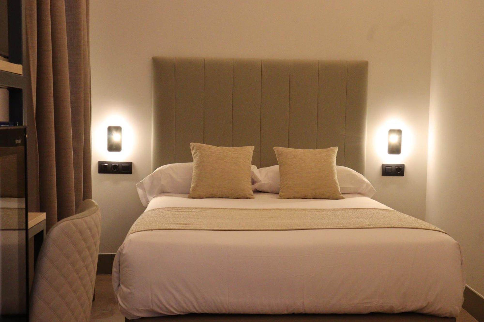 Hostal La Rua-Montera Madrid Eksteriør bilde